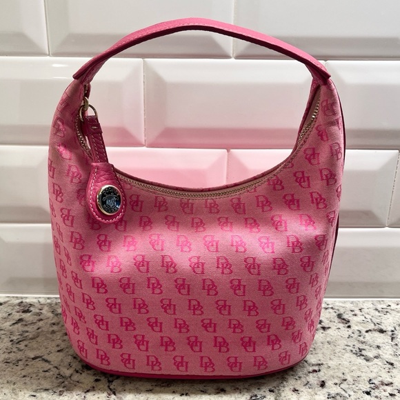 Dooney & Bourke Handbags - Dooney & Bourke Vintage Signature Small Hobo Bag EUC